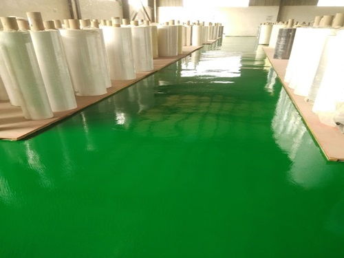 惠州佳惠环氧树脂地坪漆厂家对环氧地坪漆施工有哪些优势
